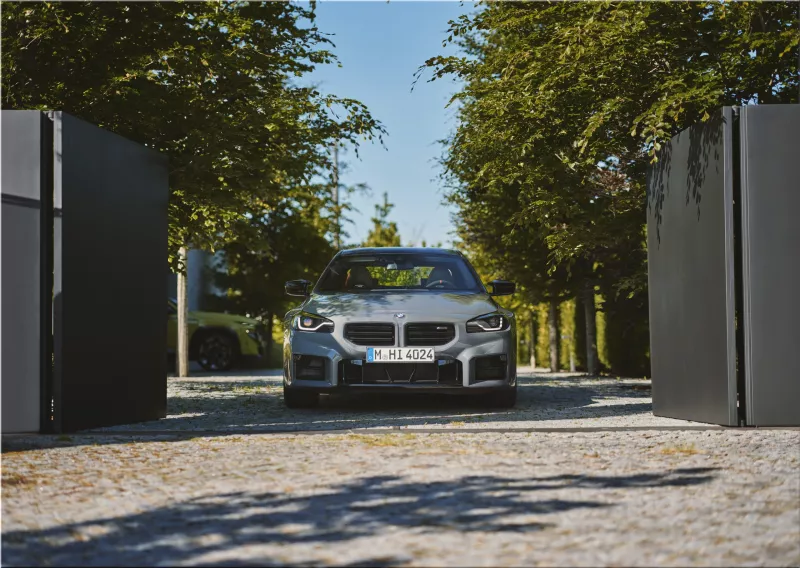 2025 BMW M2