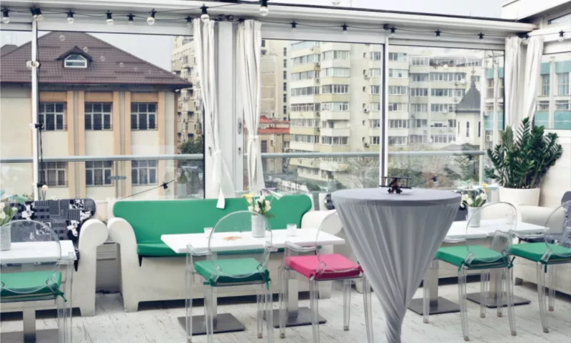 cozy restaurant ideal for outdoor parties