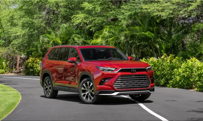 The 2024 Toyota Grand Highlander Is a Family-Friendly Hybrid SUV with Room for Everything