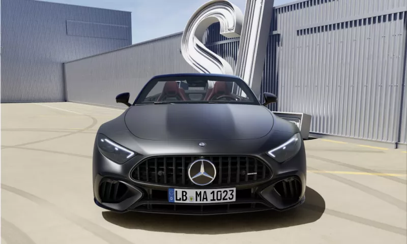 Breaking Barriers: The New Mercedes-AMG SL 63 S E Performance