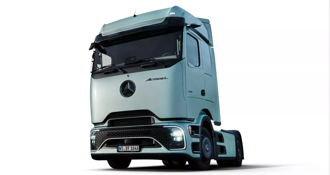 Mercedes-Benz Trucks Unveils the Actros L: A Glimpse into the Future of Long-Haul Trucking